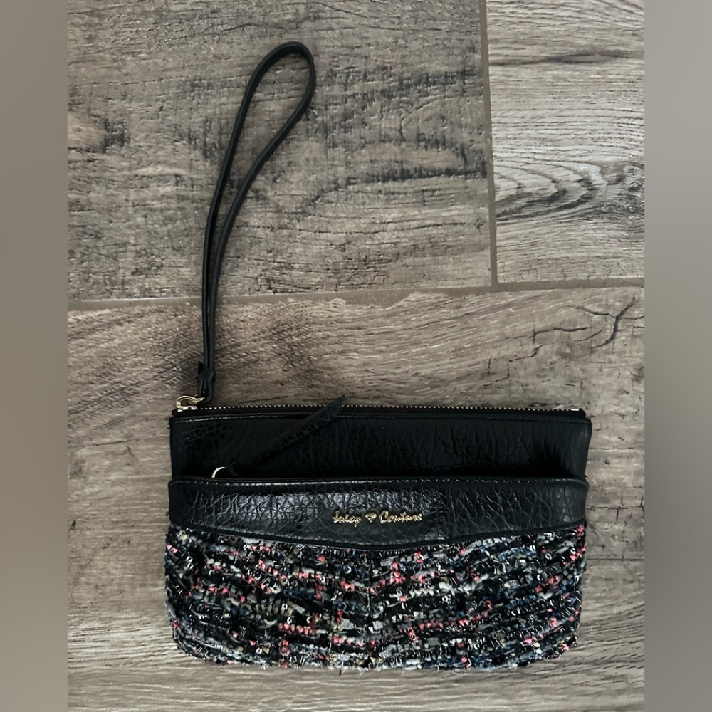 Juicy Couture Wristlet
